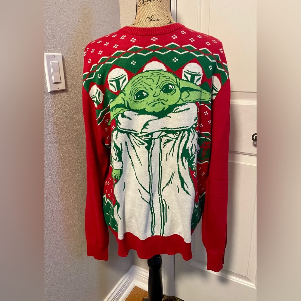 NEW Men’s Star Wars Mandalorian Baby Yoda Ugly Red Sweater, Size XL (Retail $60)